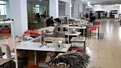 现在工厂里根本招不到人,有些人宁愿饿死都不愿意进工厂
